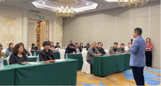 庫勒五金2024品牌新篇章：高炮廣告席卷廣東，客戶盛贊智能工廠